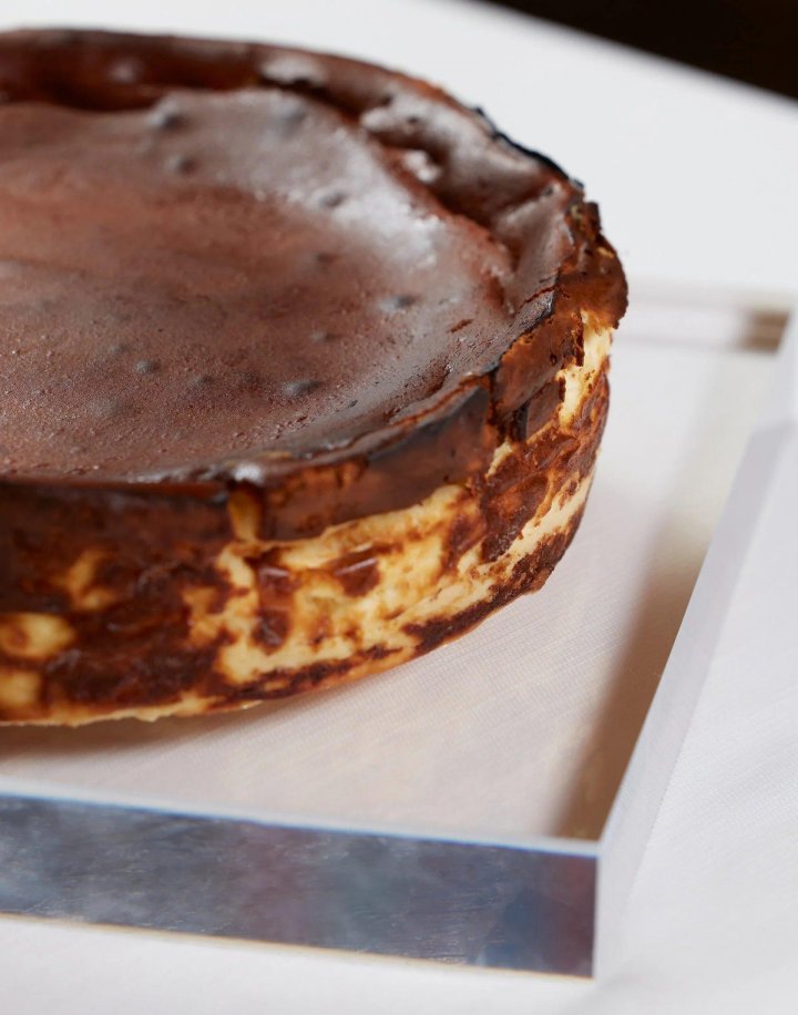 San Sebastian Cheesecake